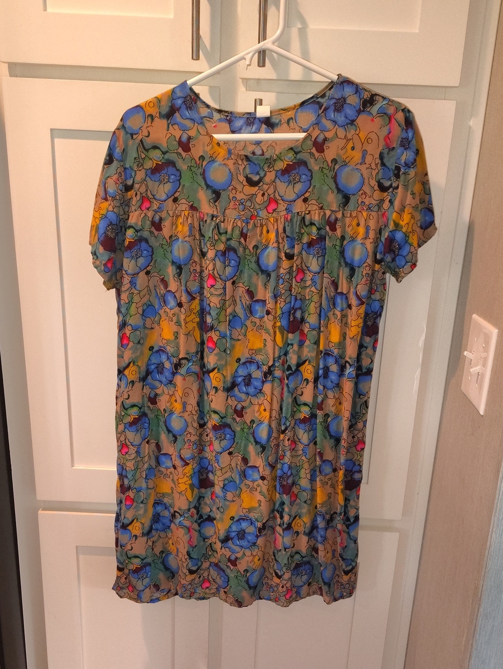 Vintage Source Unknown Floral Short-Sleeve Tunic in Blue, Yellow, Green